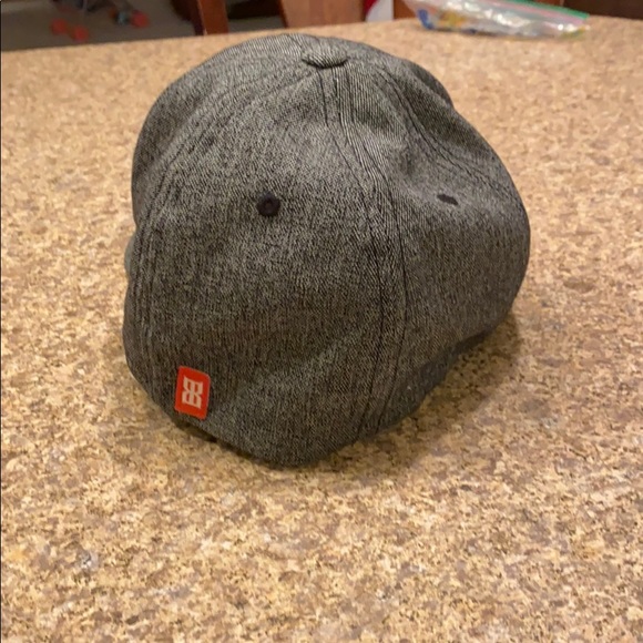 BEX cap - Picture 2 of 2